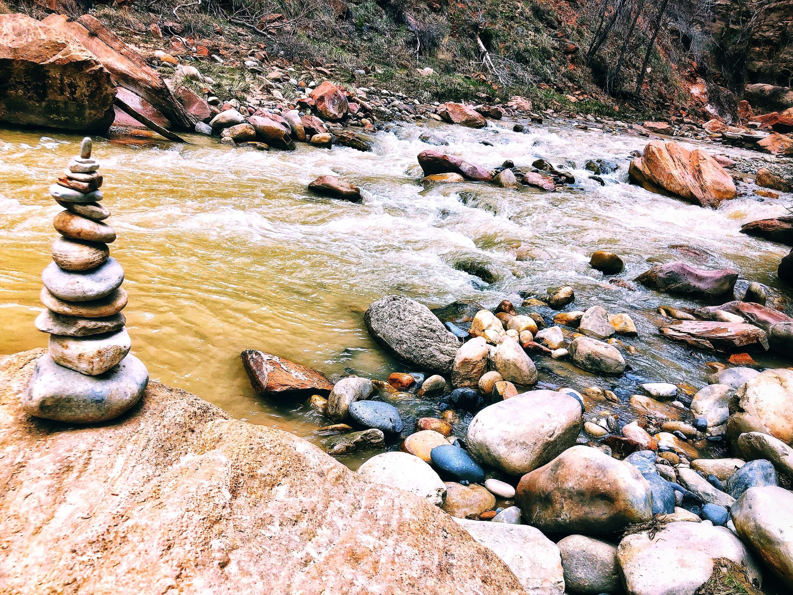 A cairn sitting on the banks of the Virgin River