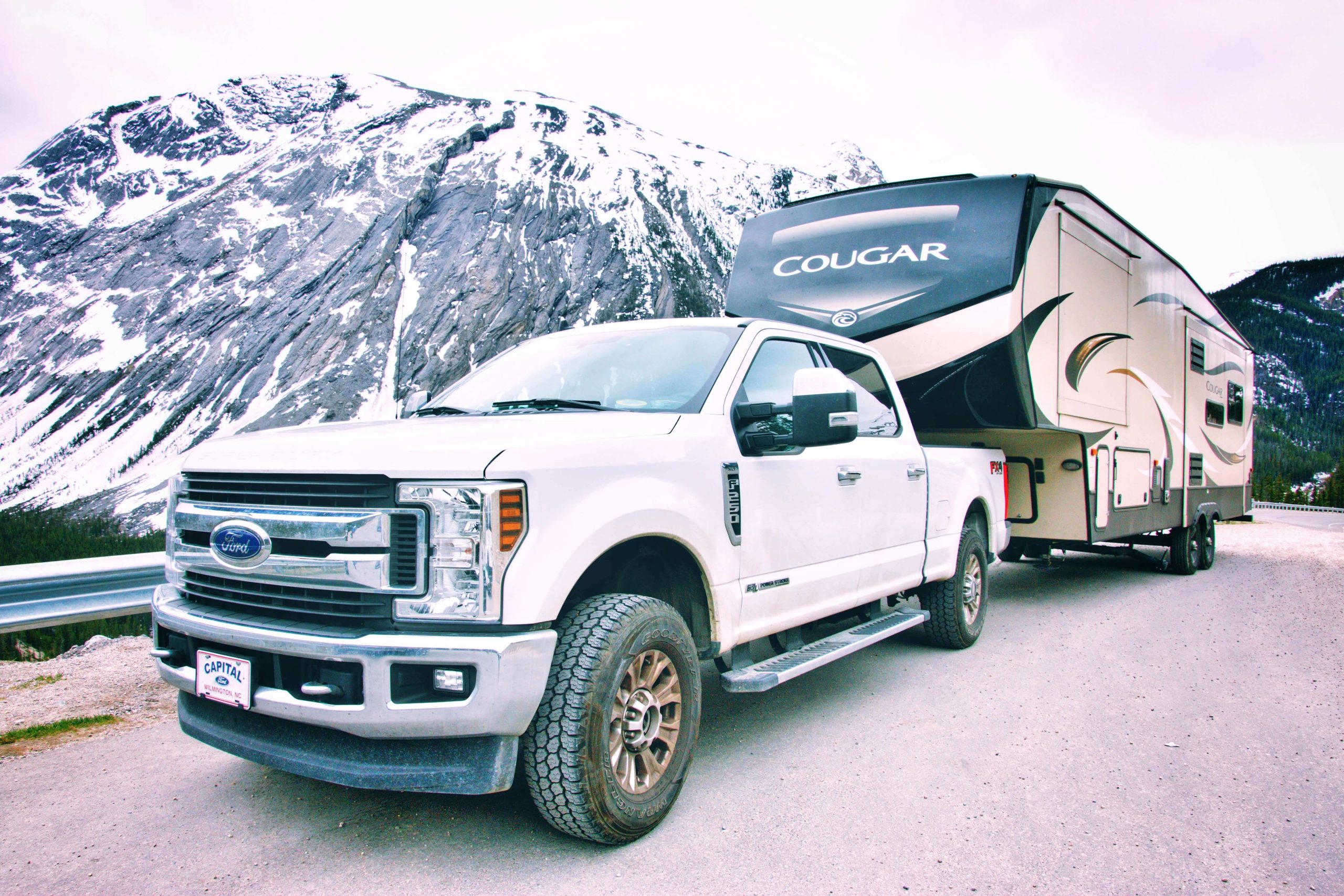 Driving An RV On The Icefields Parkway